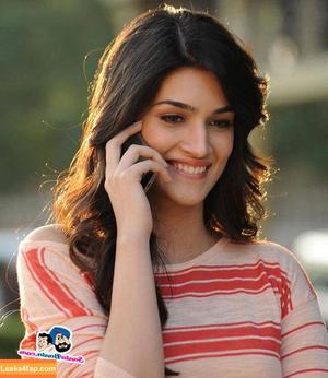 Kriti Sanon фото #0232