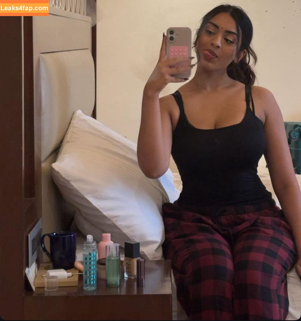 kritiii444 / Kriti Jain leaked photo photo #0002