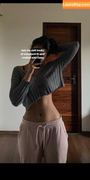 kritiii444 photo #0027