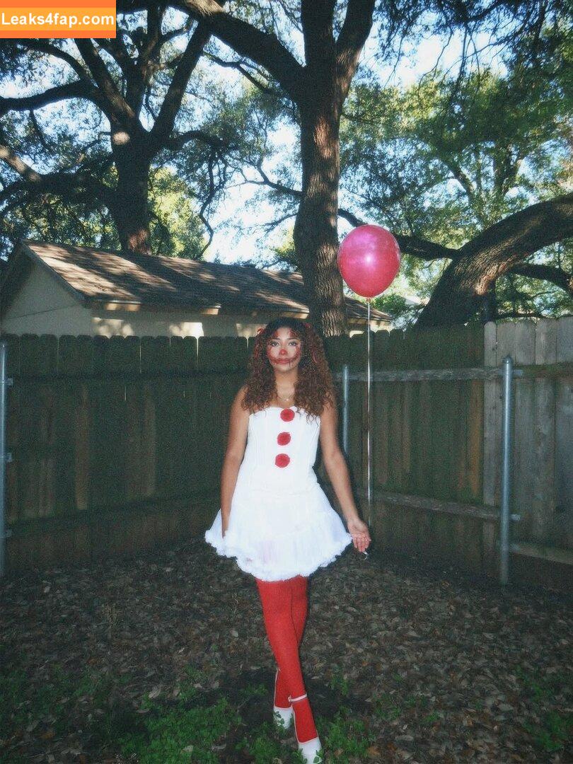 krystalogy / krys_talwithakay / krystalogytv leaked photo photo #0208