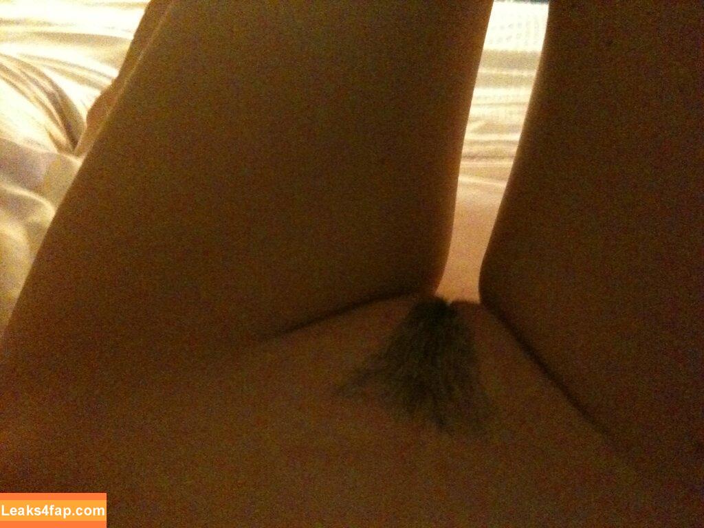 Krysten Ritter / therealkrystenritter leaked photo photo #0010