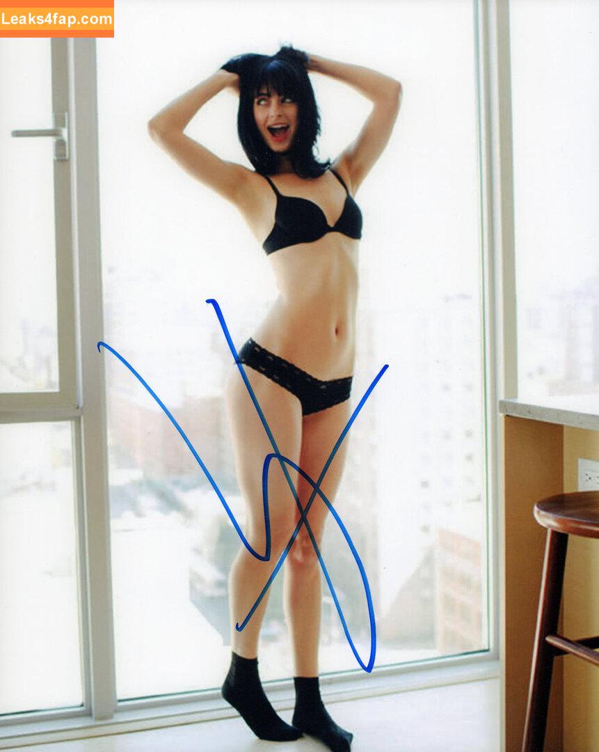 Krysten Ritter / therealkrystenritter leaked photo photo #0442