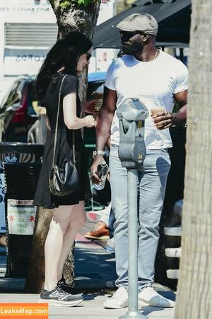 Krysten Ritter photo #0113
