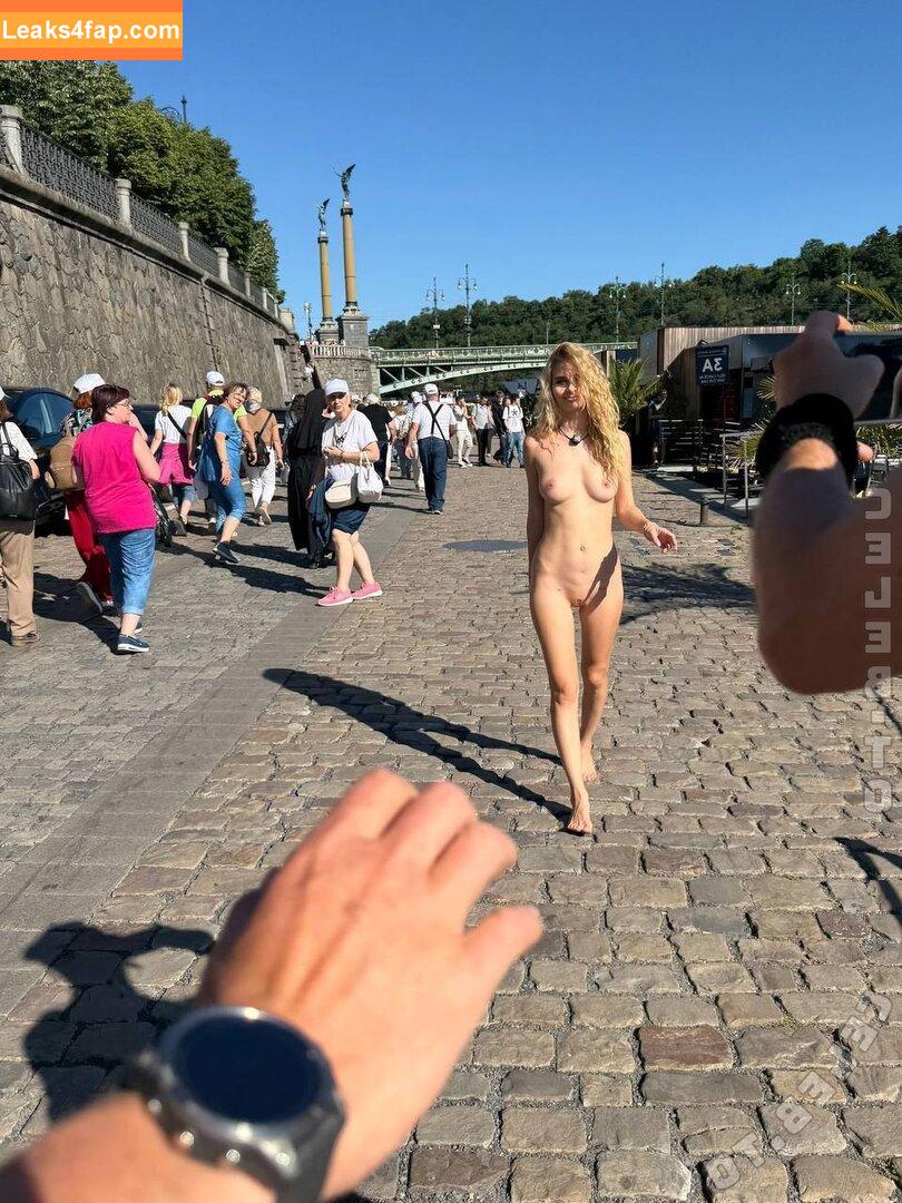 Ksenia K. / kkseniarrr / xeniablondi leaked photo photo #0380