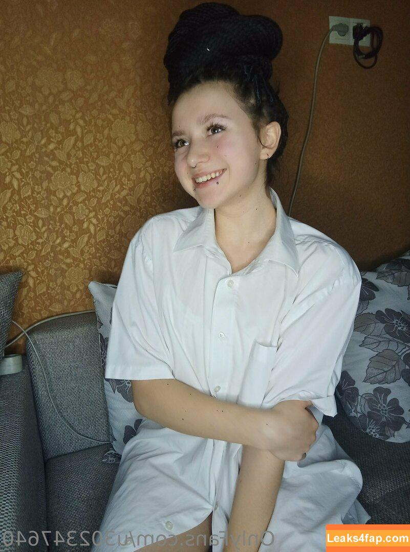 ksyusha_meow / _iamksyusha_ leaked photo photo #0008