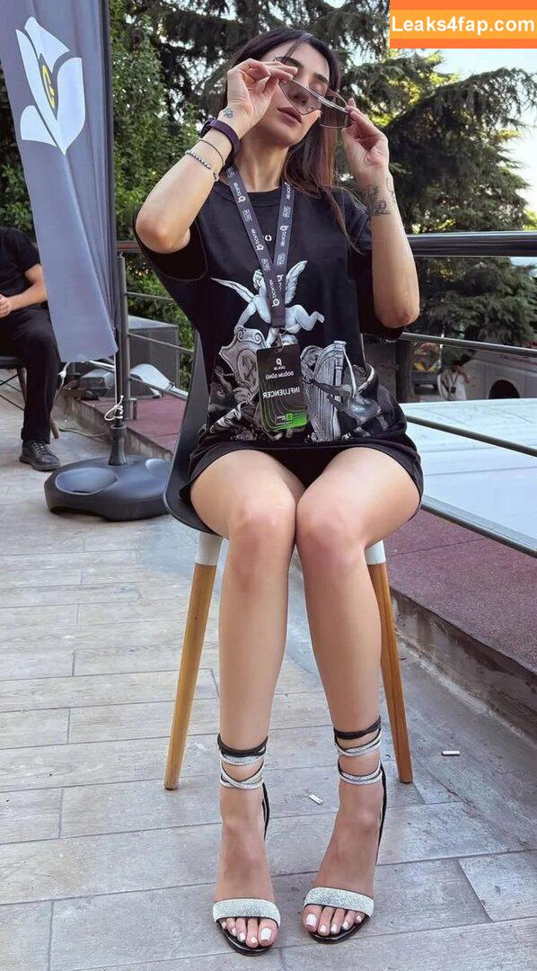 Kübra Miranda Çamlıbel / mirandaorlayn слитое фото фото #0089