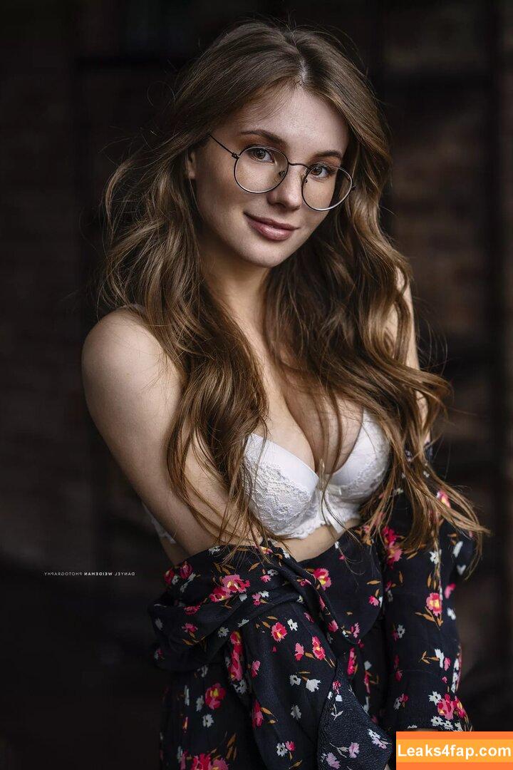 Kudinova /  leaked photo photo #0016