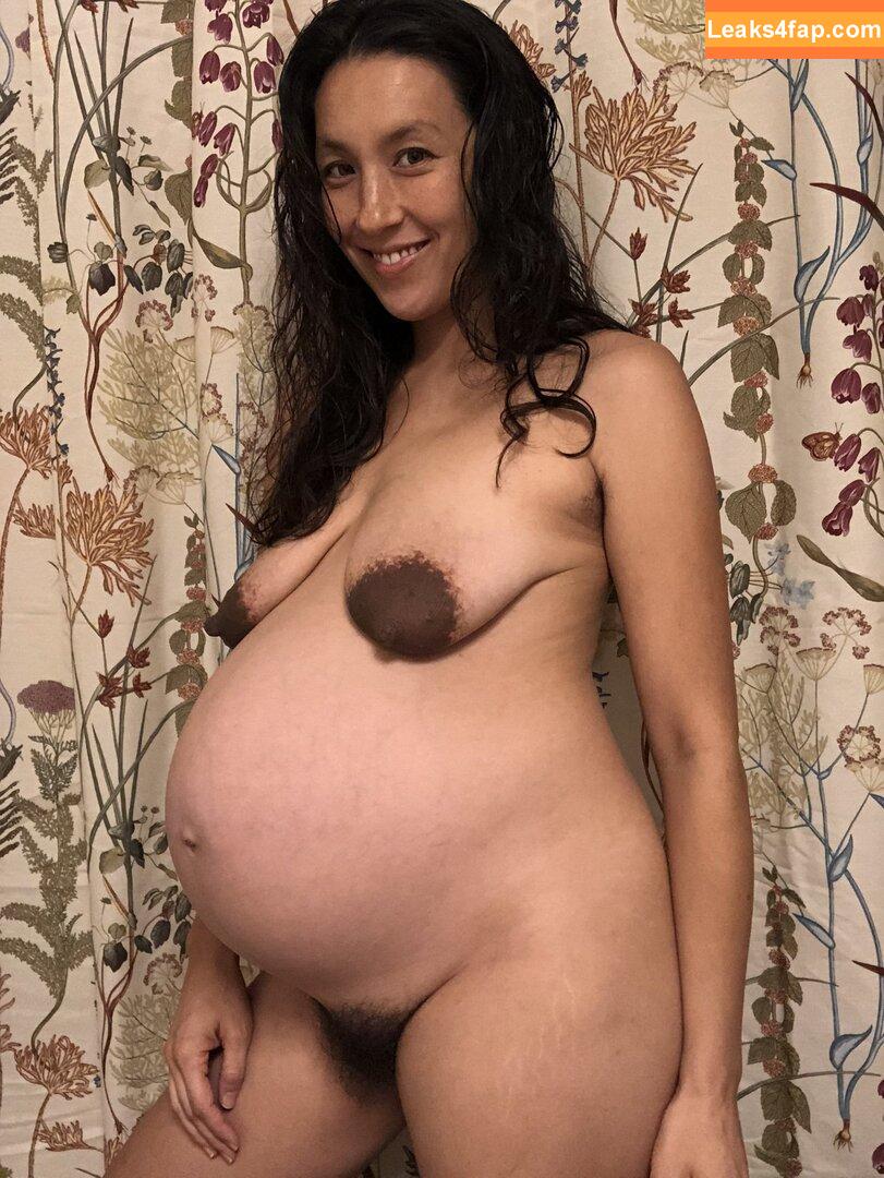 kumiomori / mommybodiesallday leaked photo photo #0092