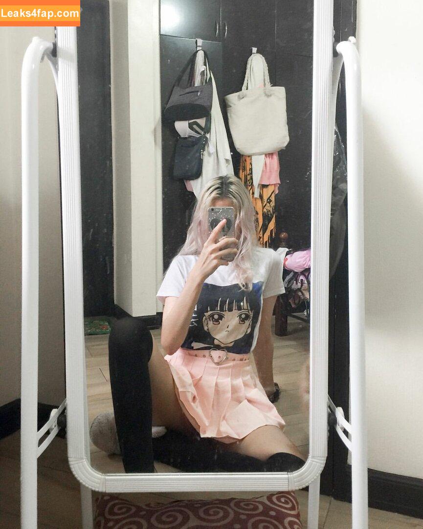 Kura Onee-san / kurasushi_usa / lewdgami leaked photo photo #0035