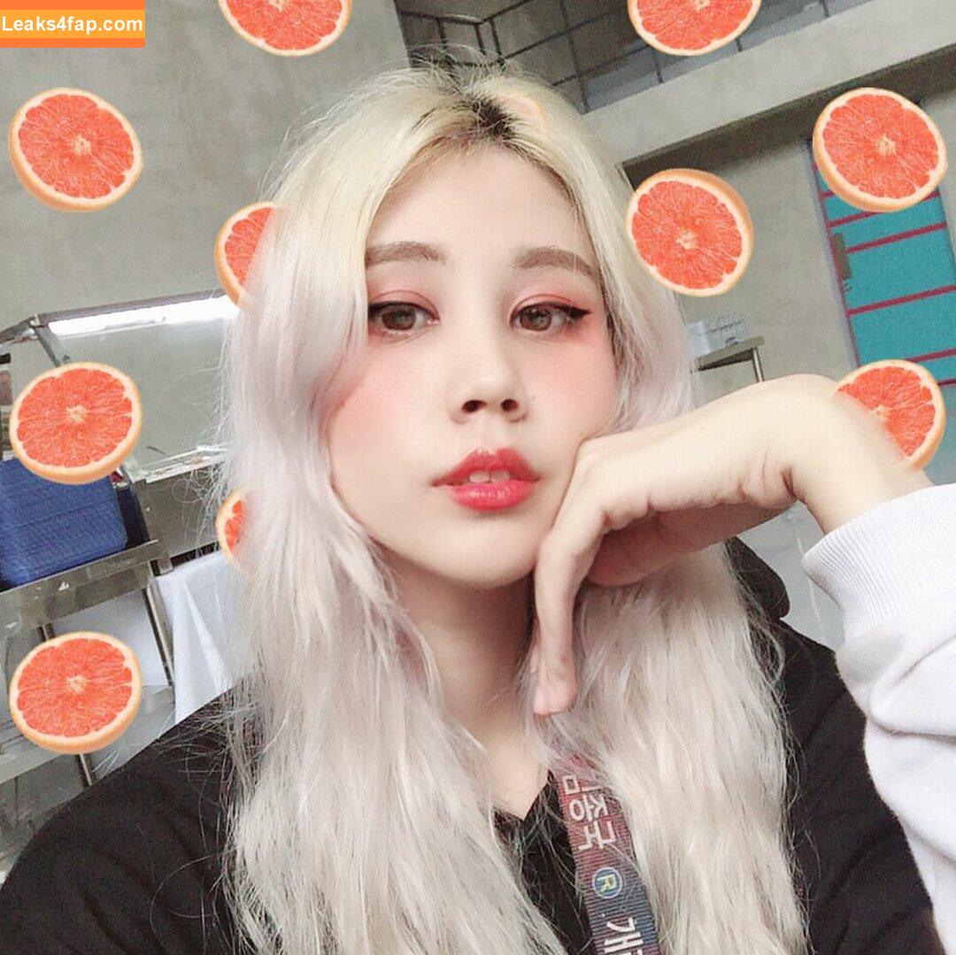 Kura Onee-san / kurasushi_usa / lewdgami leaked photo photo #0036