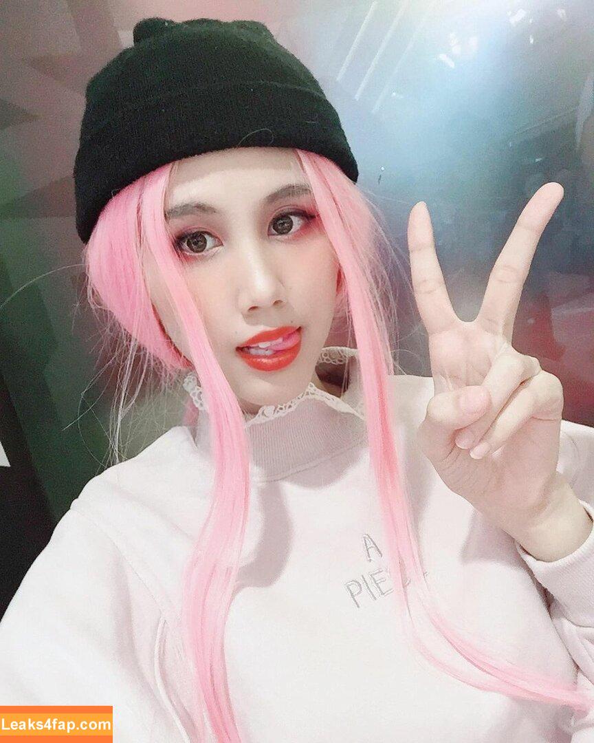 Kura Onee-san / kurasushi_usa / lewdgami leaked photo photo #0067