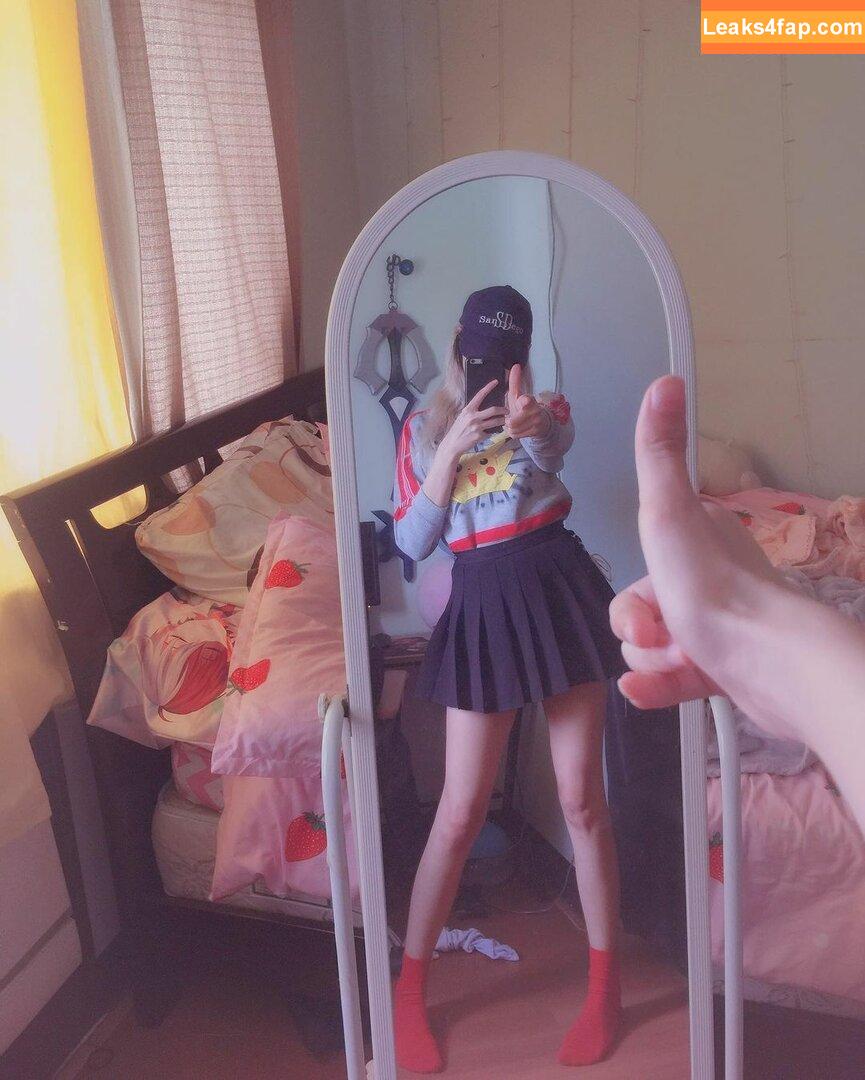 Kura Onee-san / kurasushi_usa / lewdgami leaked photo photo #0069