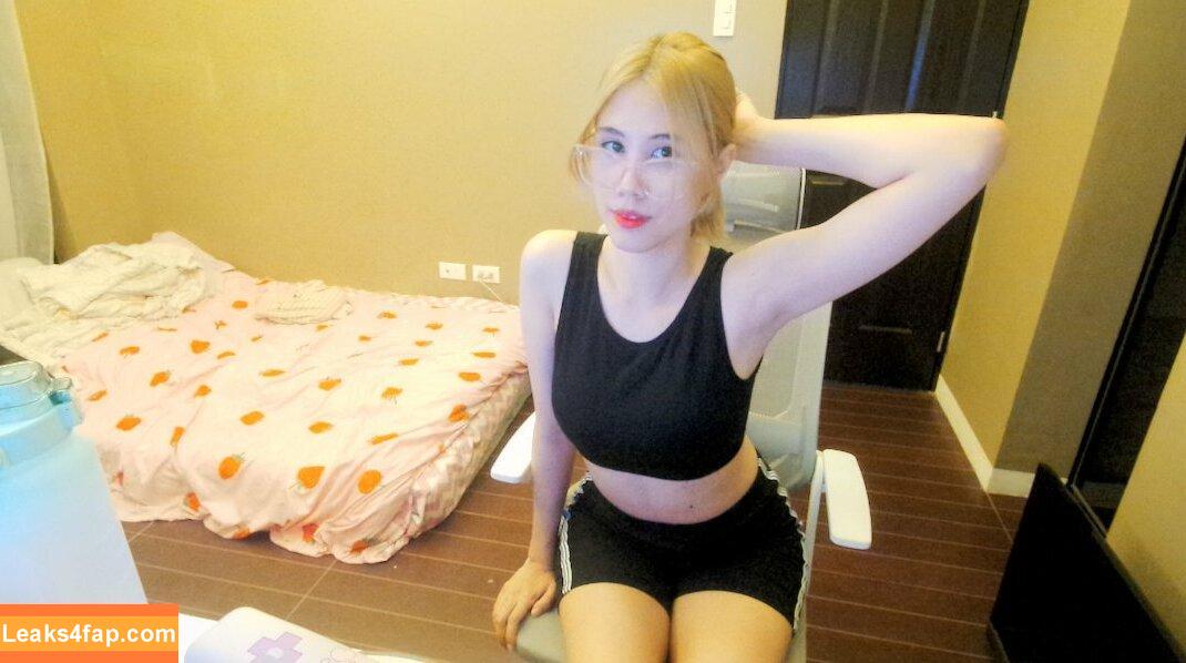 Kura Onee-san / kurasushi_usa / lewdgami leaked photo photo #0423