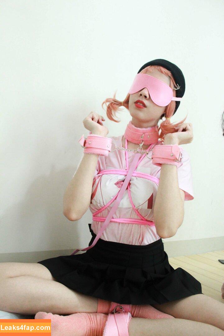 Kura Onee-san / kurasushi_usa / lewdgami leaked photo photo #0492