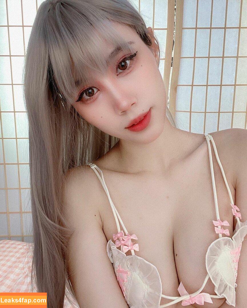 Kura Onee-san / kurasushi_usa / lewdgami leaked photo photo #0983