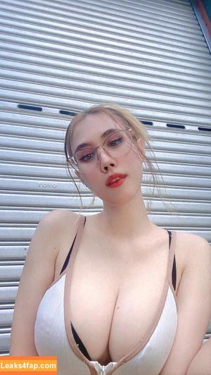 Kura Onee-san photo #0939