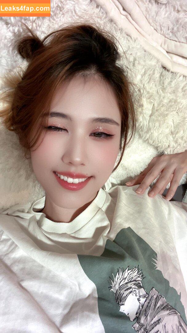 Kura Onee-san / kurasushi_usa / lewdgami leaked photo photo #1026
