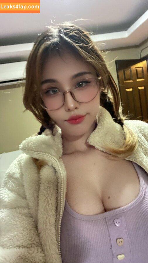 Kura Onee-san / kurasushi_usa / lewdgami слитое фото фото #1041