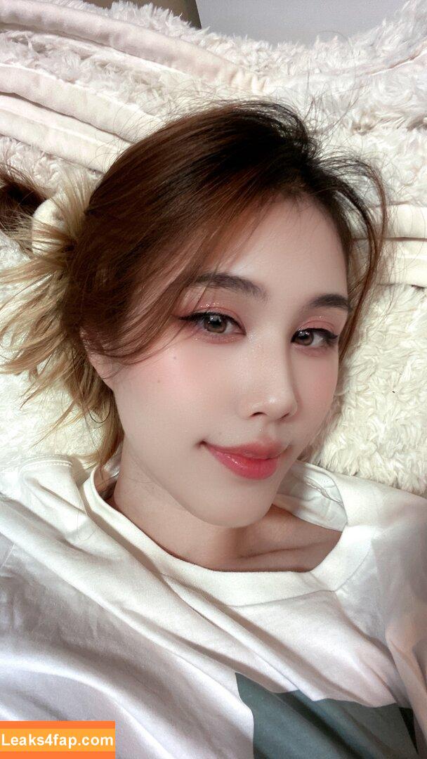 Kura Onee-san / kurasushi_usa / lewdgami leaked photo photo #1083