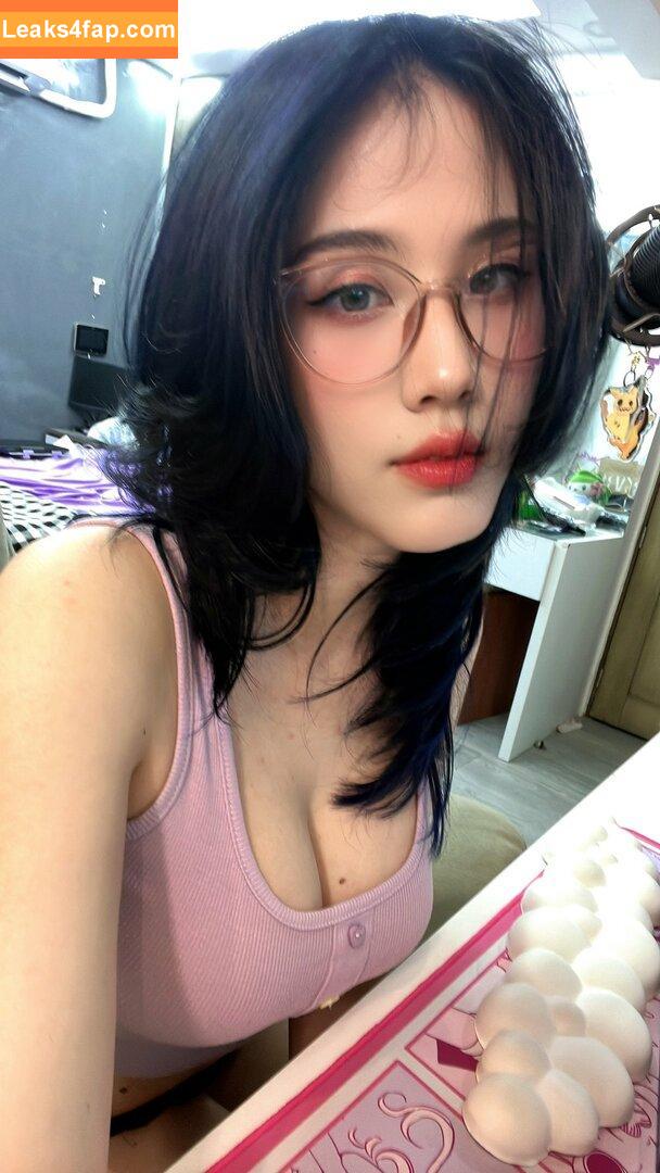 Kura Onee-san / kurasushi_usa / lewdgami leaked photo photo #1088