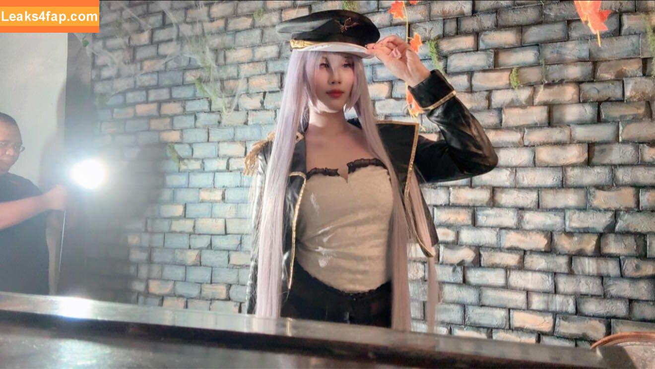 Kura Onee-san / kurasushi_usa / lewdgami leaked photo photo #1288