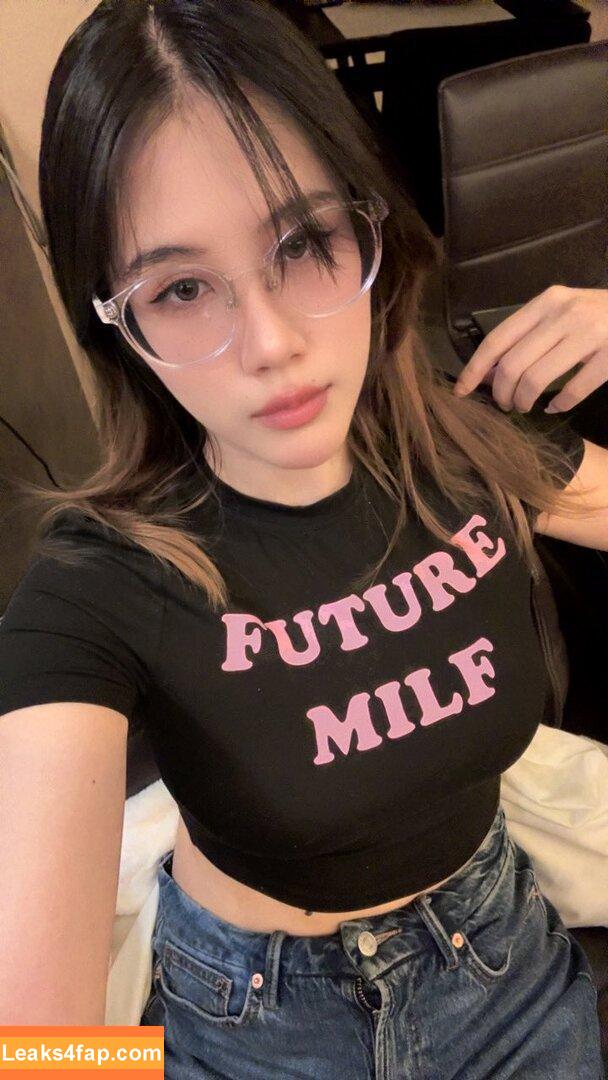 Kura Onee-san / kurasushi_usa / lewdgami leaked photo photo #1294