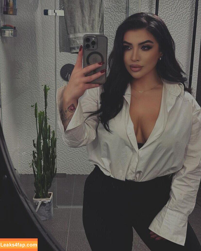 Kurdish Girls / kurdish.girls2 leaked photo photo #0005