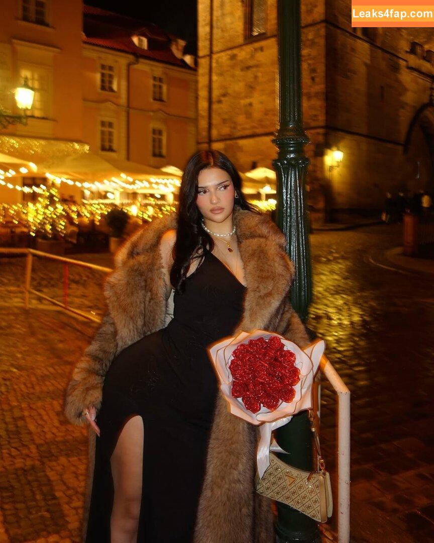 Kurdish Girls / kurdish.girls2 leaked photo photo #0015