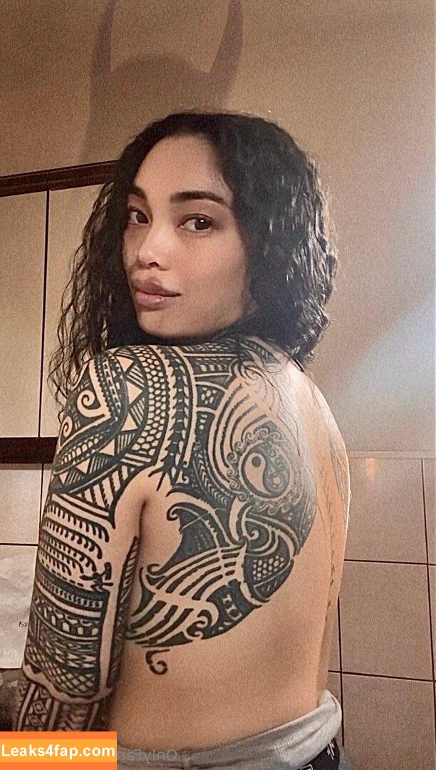 kvtdvfuq /  leaked photo photo #0007