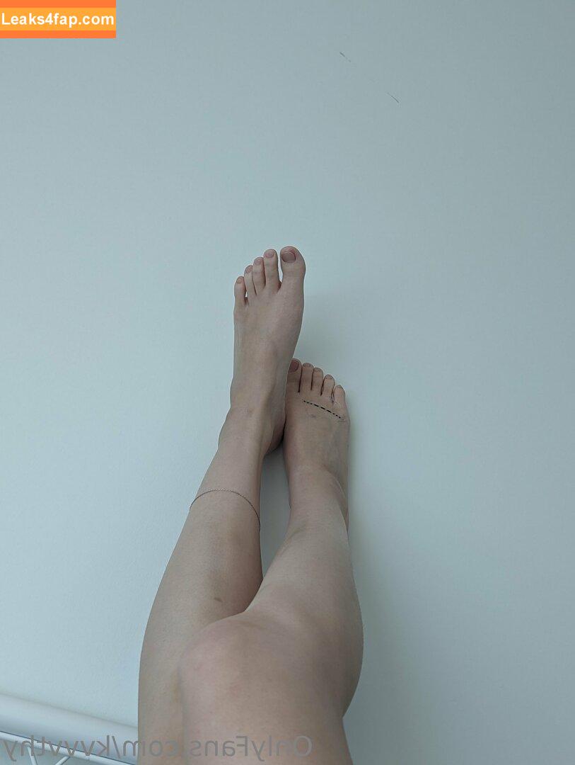 kvvvthy / kvvv___ leaked photo photo #0066
