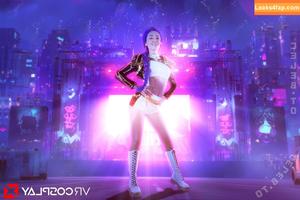 Kwini Kim photo #0155