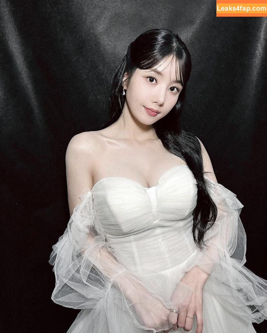 Kwon Eunbi /  leaked photo photo #0008