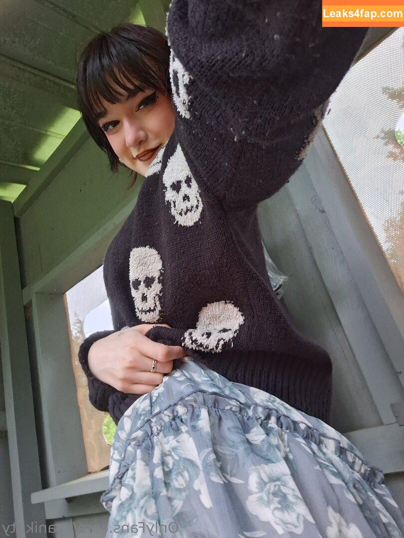 kyanikitty / kyani_kitty_cosplay leaked photo photo #0034