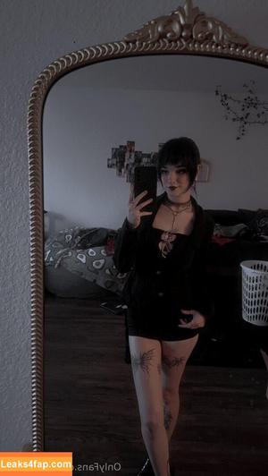 kyanikitty photo #0047
