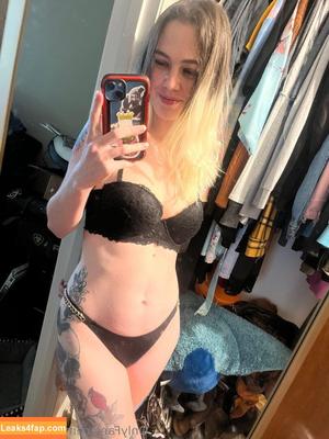 kychick95 photo #0013