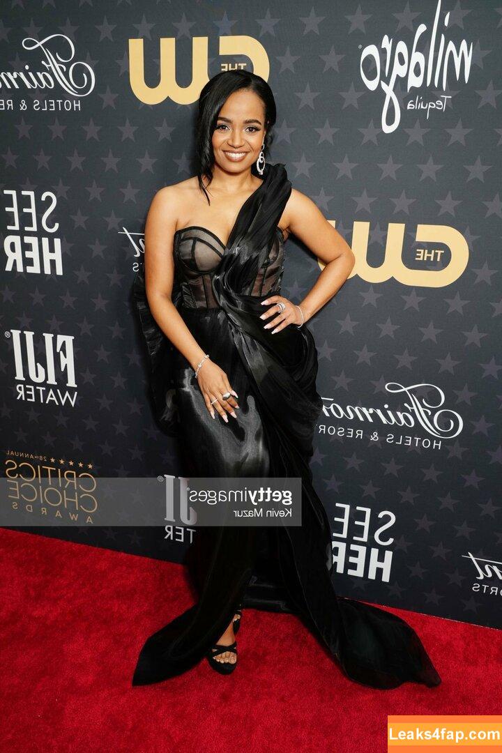 Kyla Pratt / kylapratt слитое фото фото #0100