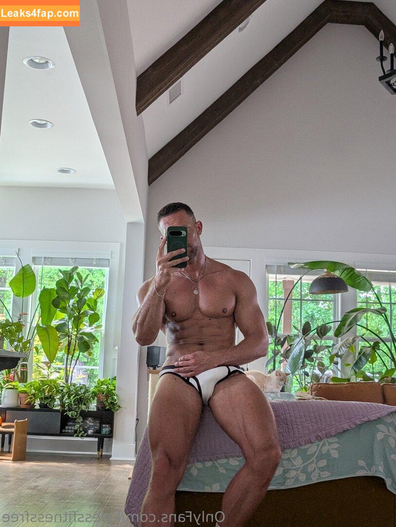 kylessfitnessfree /  leaked photo photo #0020