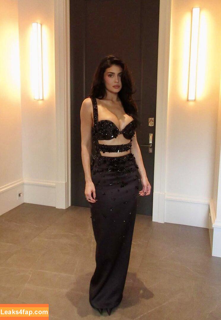 Kylie Jenner / KylieJenner / kyliejenner.2 leaked photo photo #3842