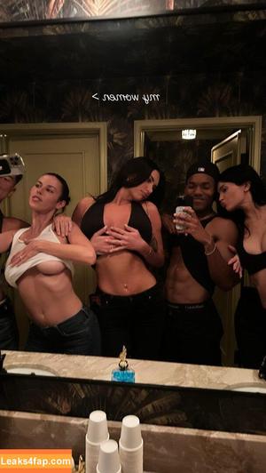 Kylie Jenner photo #3993