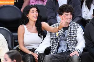 Kylie Jenner photo #4029