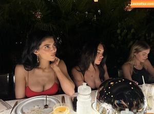 Kylie Jenner photo #4037