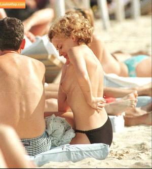 Kylie Minogue photo #0038