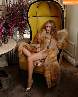 Kylie Minogue photo #0145