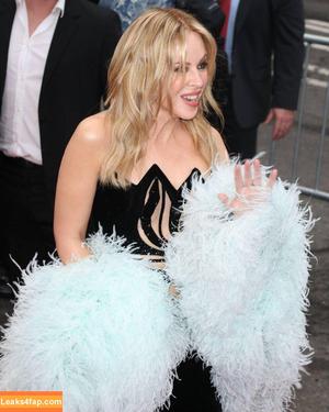 Kylie Minogue photo #0532