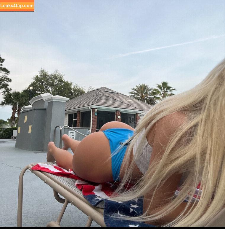 Kylie Reid / blondemommyx / kyliexreidd leaked photo photo #0004