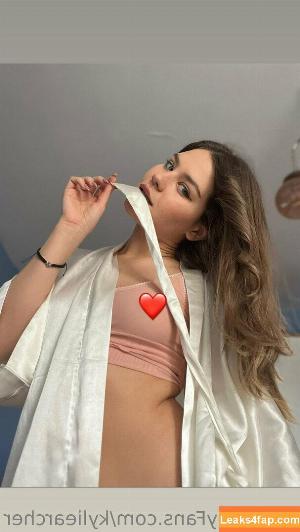 kyliearcher photo #0001