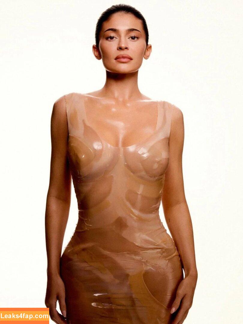 kyliejenner / Kylie leaked photo photo #0013