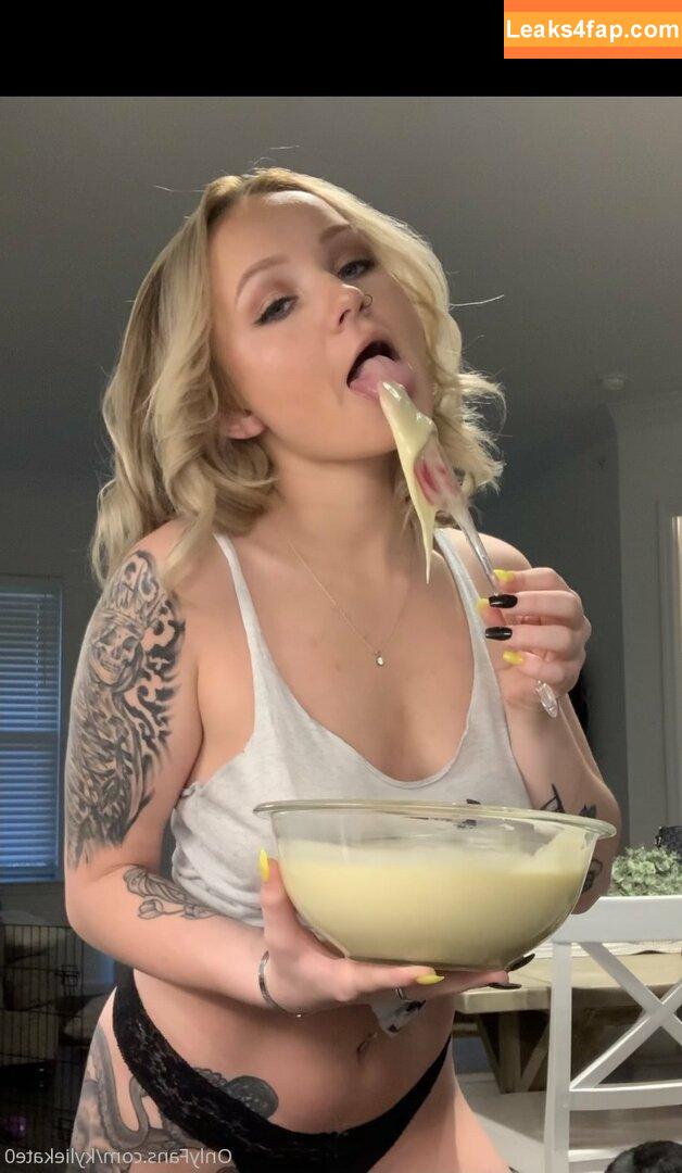 kyliekate69 / somebodyfeedcasey leaked photo photo #0025