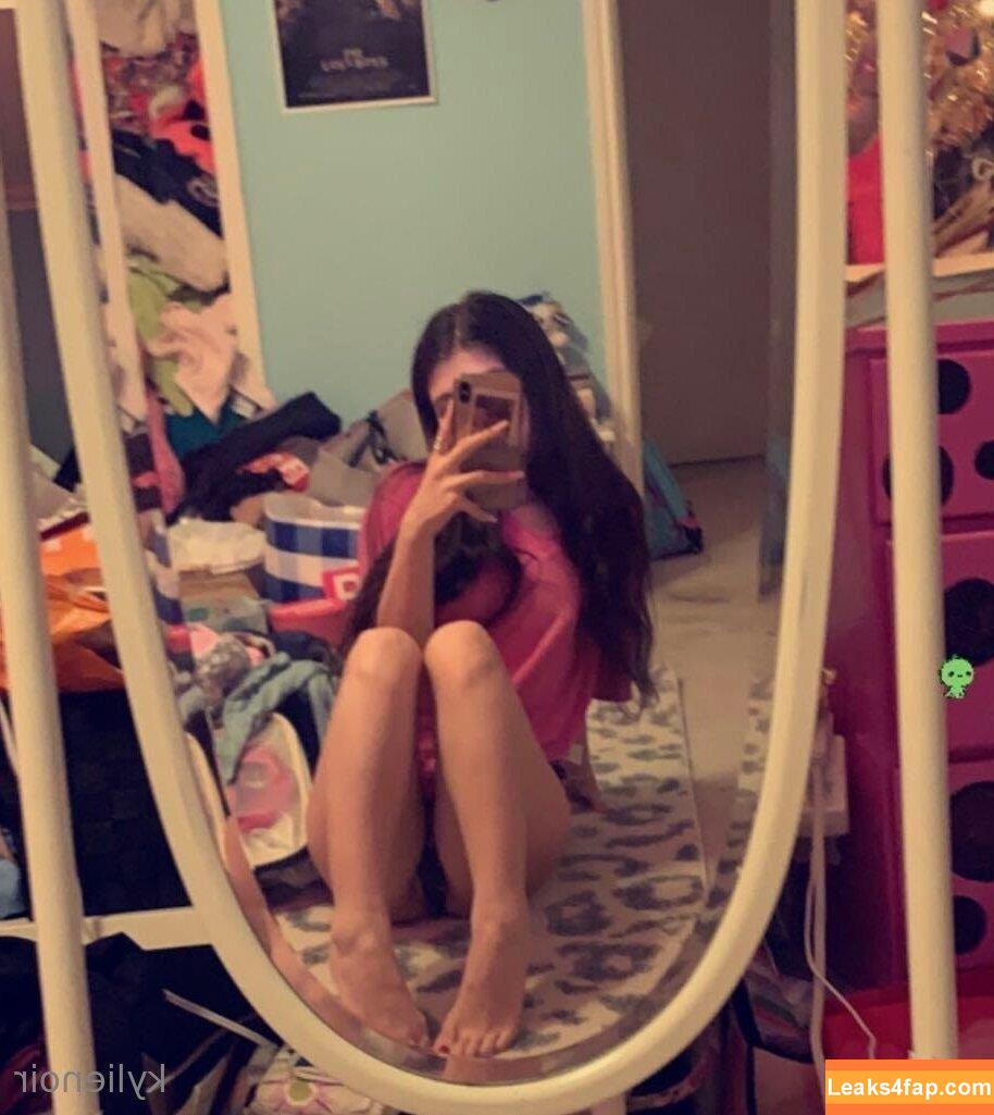 kylienoir /  leaked photo photo #0004