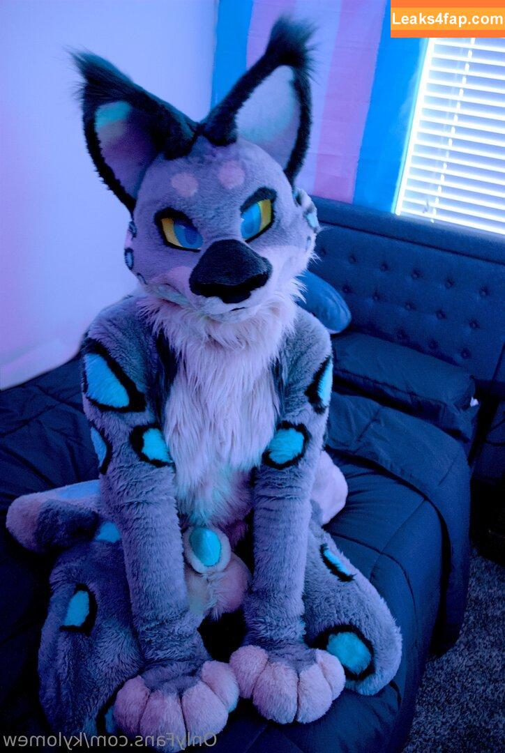 kylomew /  leaked photo photo #0002